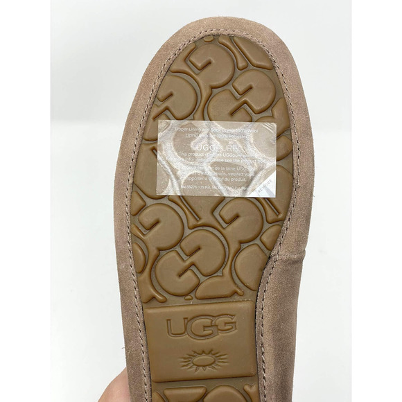 $100 UGG Dakota Moccasin Slippers Womens 6 Rare Caribou Suede Color 1107949 NEW - Picture 9 of 10